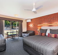 AAt 28 Goldsmith Motel - South Australia Travel