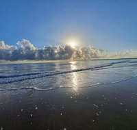 ABSOLUTE BEACH FRONT MACKAY - Comfort Resort Blue Pacific - South Australia Travel