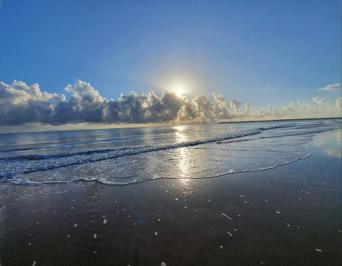 ABSOLUTE BEACH FRONT MACKAY - Comfort Resort Blue Pacific - South Australia Travel 0