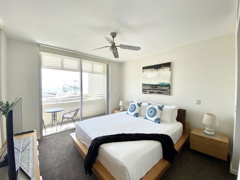 Absolute Beachfront - Cabarita Beach - Ocean Views - 3 Bed Apartment - South Australia Travel 3