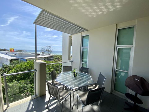 Absolute Beachfront - Cabarita Beach - Ocean Views - 3 Bed Apartment - South Australia Travel 1
