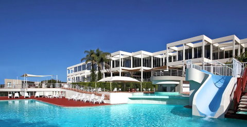Absolute Beachfront Opal Cove Resort - South Australia Travel 0