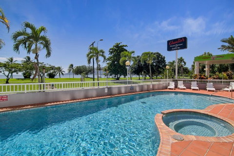 Acacia Court Hotel - South Australia Travel 1
