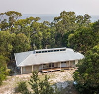 Acacia Lakehouse - The lake at your doorstep - South Australia Travel