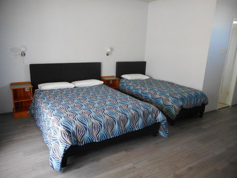 Acacia Rose Motor Inn - South Australia Travel 2