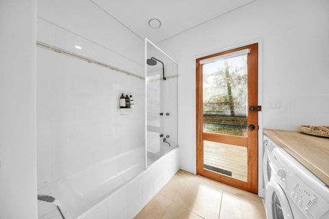 Eagle Rock Sanctuary - South Australia Travel 2