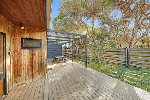 Eagle Rock Sanctuary - South Australia Travel 3