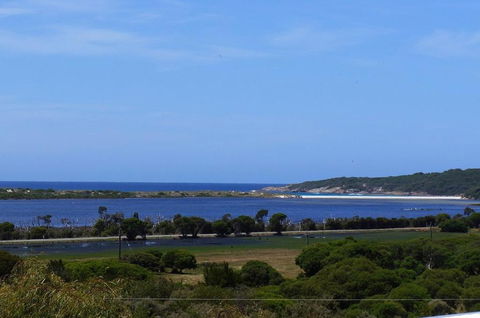 Eagles Nest Ocean Lookout Coastal Escape For 2 Guests - South Australia Travel 0