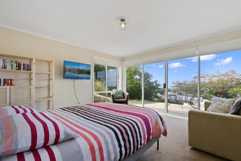 Eastern Views Beach House - South Australia Travel 0