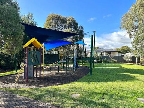 Eastside Oasis Norwood - South Australia Travel 1