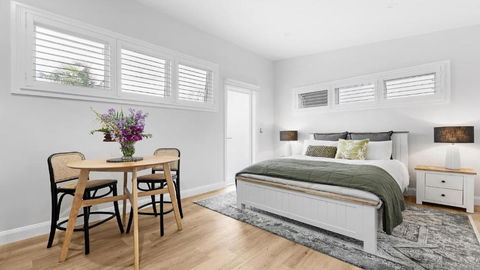 Easy Stroll - Ettalong Beach - South Australia Travel 2