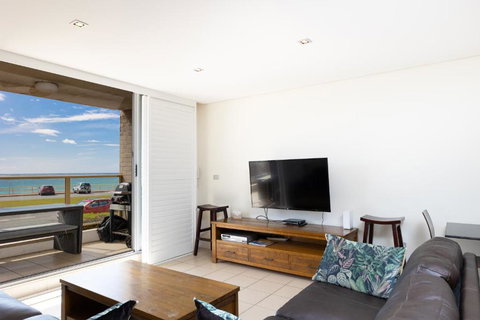 Ebbtide, Unit 04, 2-6 North Street - South Australia Travel 3