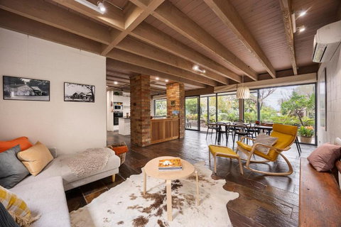 Echo Beach In Somers - South Australia Travel 2