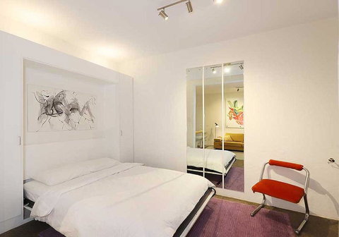 Eco Gallery Apartment - South Australia Travel 4