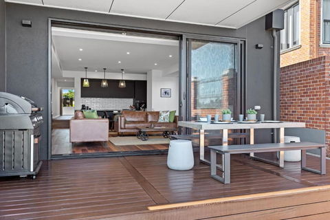 Edgewater On Irvine - South Australia Travel 3