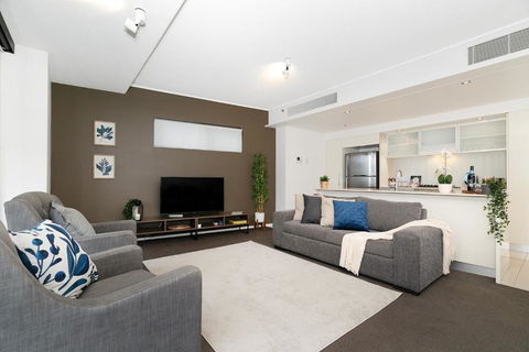 Executive 3 Bedroom Family Suite - Brisbane CBD - Views - Netflix - Fast Wifi - Free Parking - South Australia Travel 3