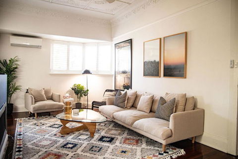 Elegant Federation Home Near The Airport - South Australia Travel 2