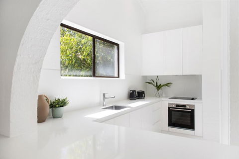 Elegant Family Retreat, Little Cove - South Australia Travel 1