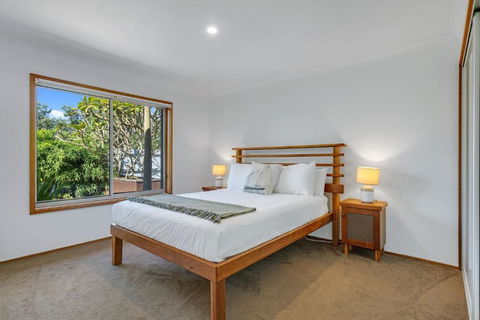 El Cid Vincentia - 3 Bedroom Jervis Bay Family Beach Getaway - South Australia Travel 0