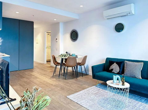 Elegant High Rise 2 Bed Apt Near Melb CBD RMIT - South Australia Travel 1