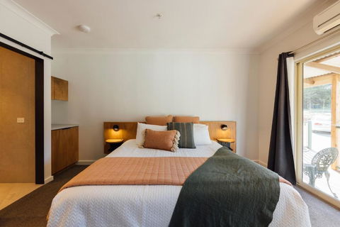 Eleven - South Australia Travel 2