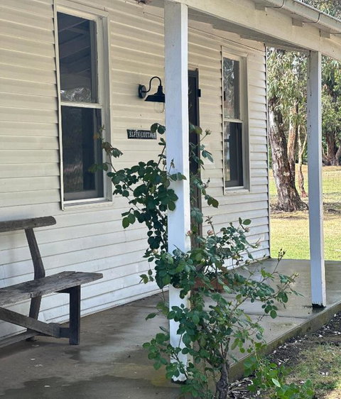 Elfin Cottage - South Australia Travel 4