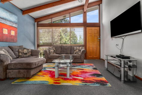 Eliza Lee 3 - 3BR Apartment L Air-Con L WiFi L Double Garage - South Australia Travel 0