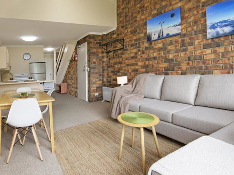 Ellswood 9 - 2BR Townhouse L Central Location L WiFi L Air-Con - South Australia Travel 0