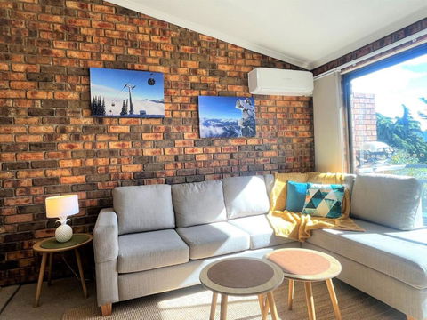 Ellswood 9 - 2BR Townhouse L Central Location L WiFi L Air-Con - South Australia Travel 3