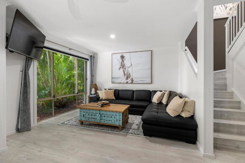 Elvis - The Great Seaside Adventure - South Australia Travel 2