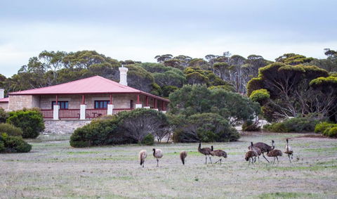 Engineers Lodge - Dhilba Guuranda-Innes National Park - South Australia Travel 0