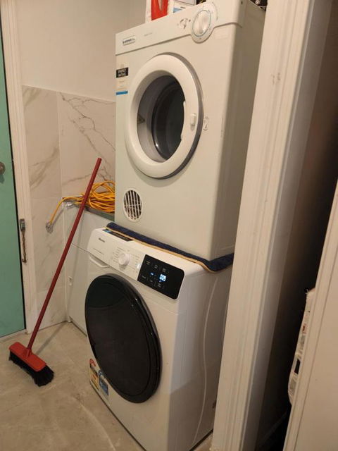 Eryns Retreat Gold Coast - South Australia Travel 4