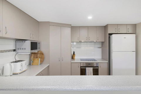 Escape To 64 At Cape View Resort - South Australia Travel 4