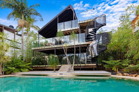 Exclusive Noosa Heads - South Australia Travel 0