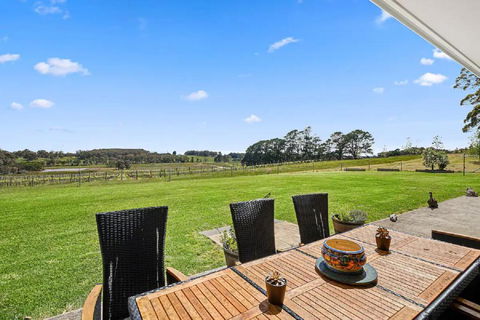 Exeter House Estate Vineyard Residence - South Australia Travel 4