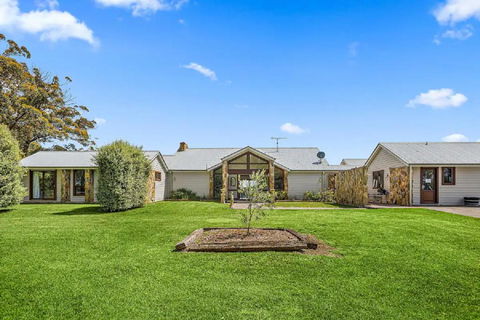 Exeter House Estate Vineyard Residence - South Australia Travel 2