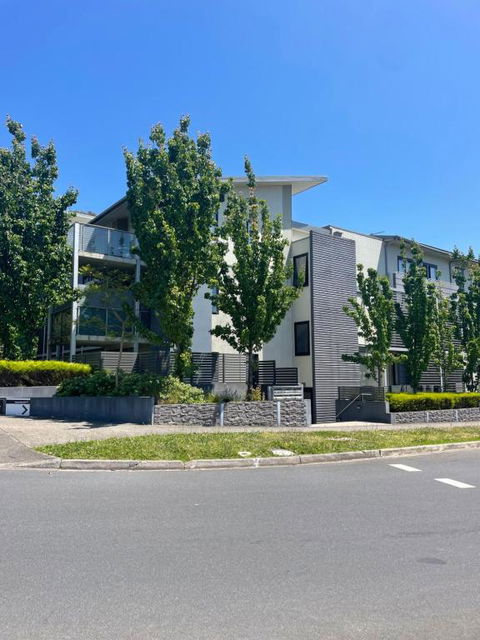 Entire Place 2BR 1BATH 1PARKING In Box Hill South - South Australia Travel 0