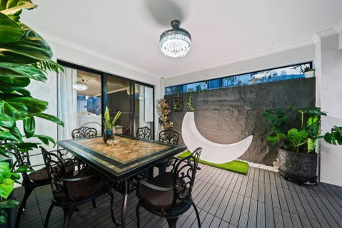 Equitice Winter Moonlight Villa - South Australia Travel 0