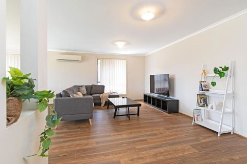 Family Home For A Fiesta - South Australia Travel 2