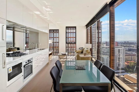 Fantastic St Leonards Apartment ATC010809 - South Australia Travel 1