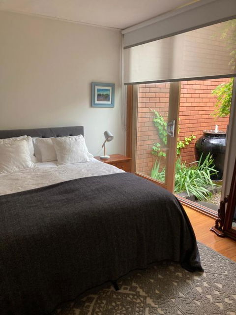 Fountain Villa - South Australia Travel 1