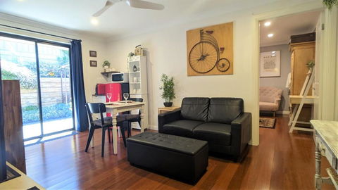 Frostwood House - South Australia Travel 3