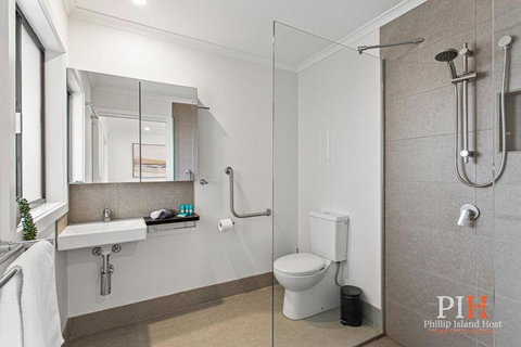 Getaway For Six Accessible Accommodation - South Australia Travel 4