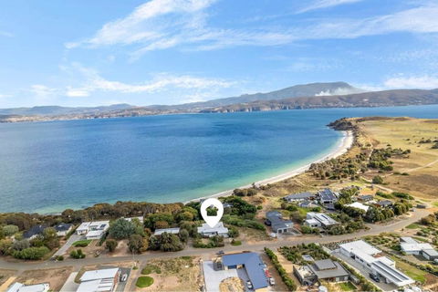 Getaway Hideaway-close To Beach Sleeps-8 - South Australia Travel 0