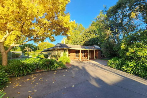 Hahndorf Home, Walk To Main St, Sleeps 8 - South Australia Travel 0