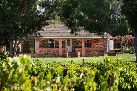 Hanisch Haus - South Australia Travel 0