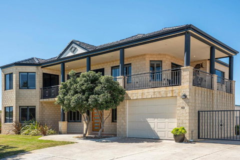Happy Daze - South Australia Travel 0