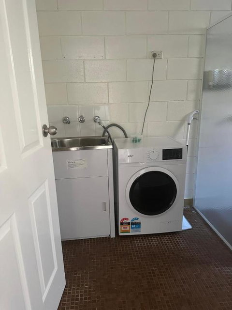 Harbour View Accommodation Unit 3 - South Australia Travel 3