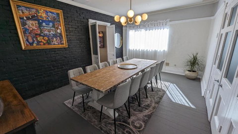 Hatbox House - South Australia Travel 0