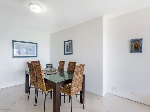 Harbourside Unit 2 7 Soldiers Point Road - South Australia Travel 3